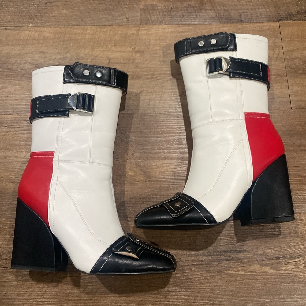 Chic Women's Tri-Color Heeled Boots